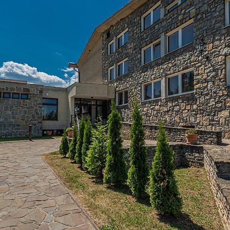 Grand Hotel Rooms Spisske Tomasovce Экстерьер фото