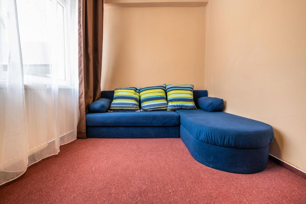 Grand Hotel Rooms Spisske Tomasovce Экстерьер фото