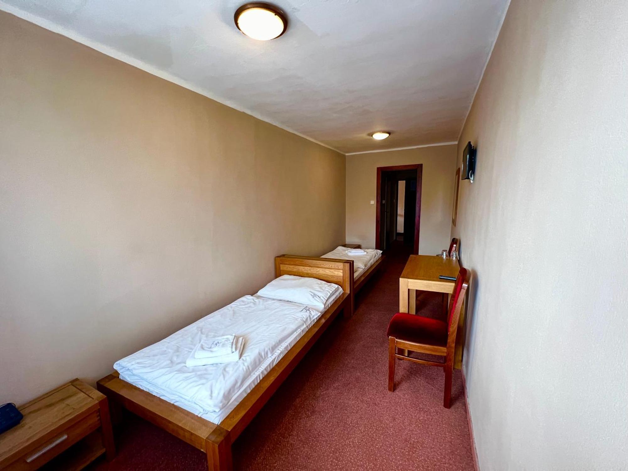 Grand Hotel Rooms Spisske Tomasovce Экстерьер фото